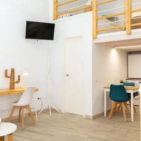 Apartment Duplex Center I *
